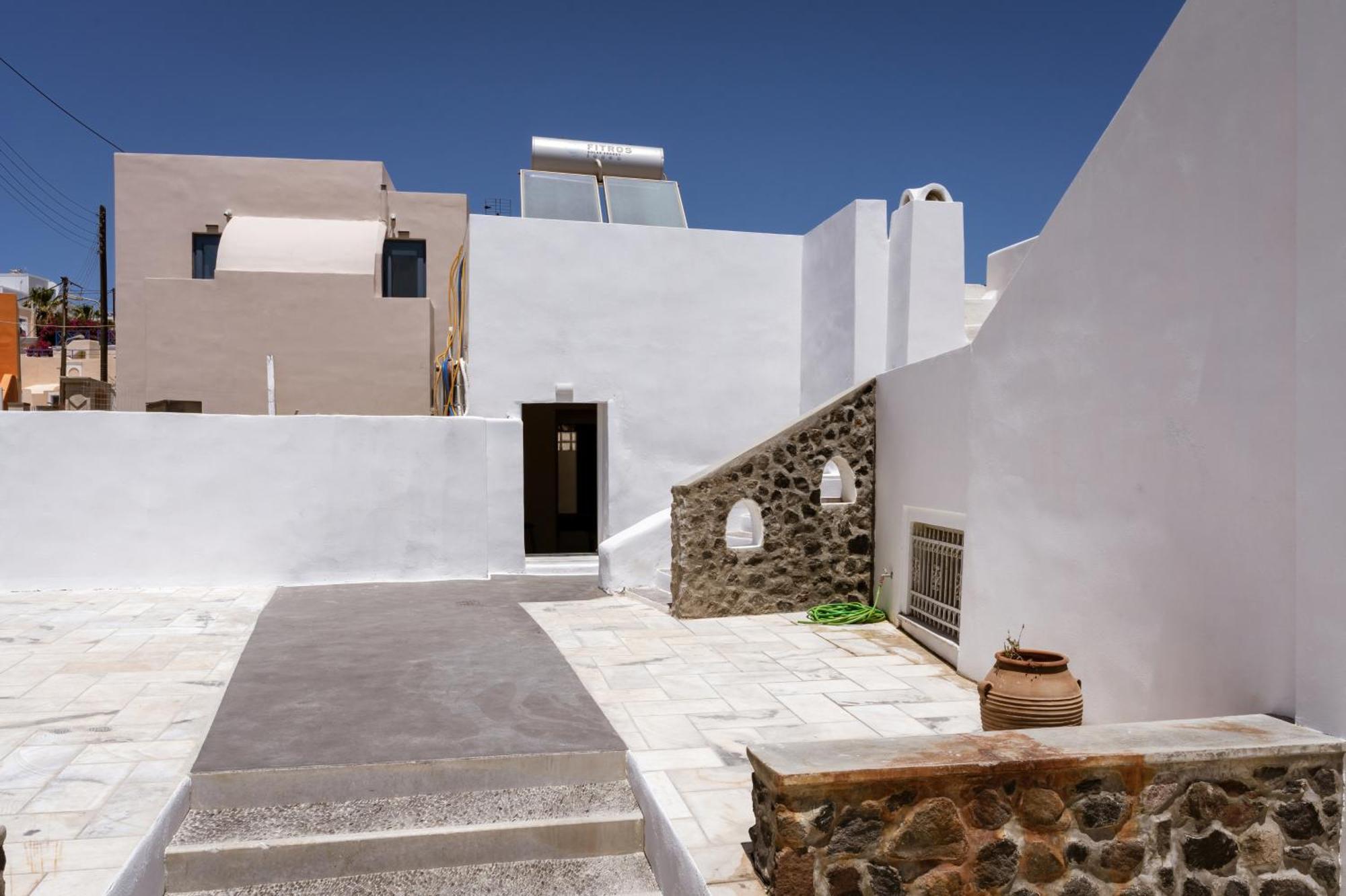 On An Island Suites & Apartments - Fira Zewnętrze zdjęcie